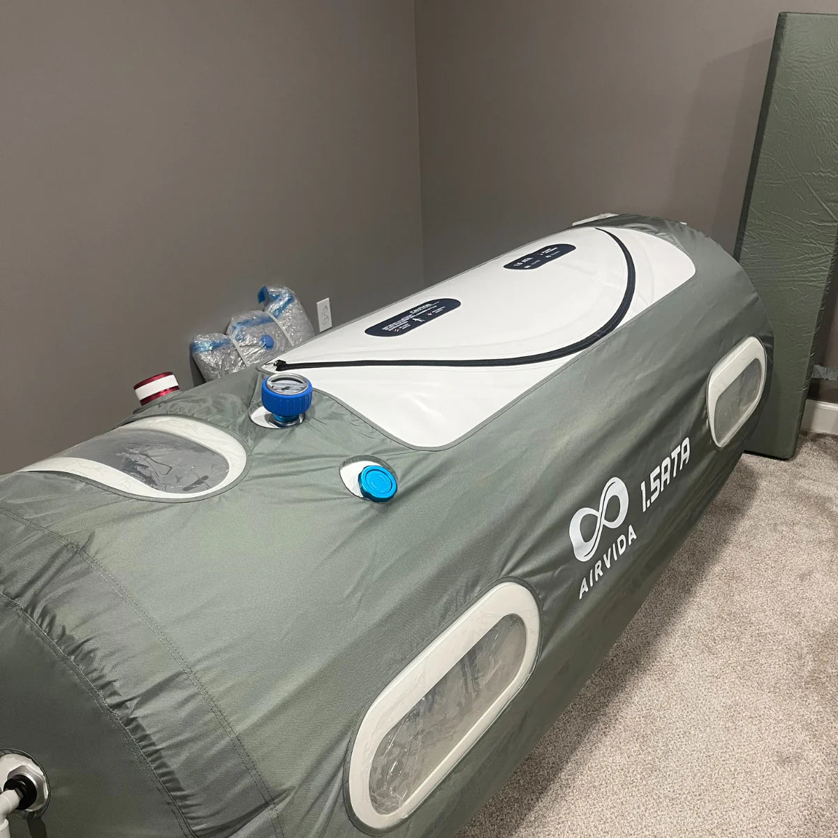 Airvida Portable Lying Hyperbaric Chamber 1.2 - 1.5ATA